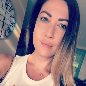 Meet your Posher, Whitney